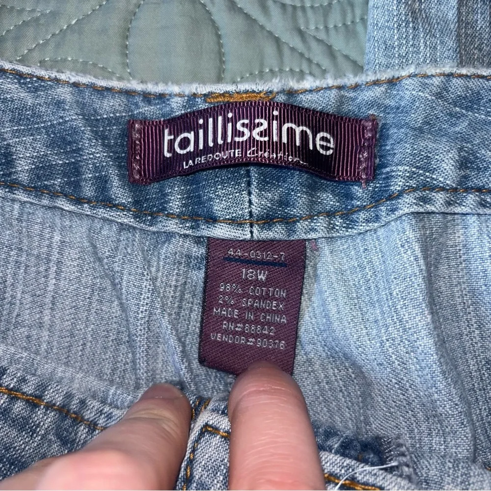 Taillissime Classic Blue Denim Capris - Picture 6 of 6